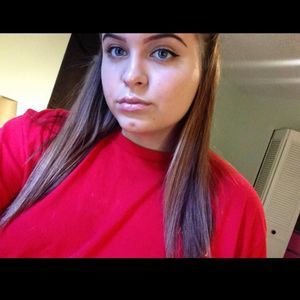 Meet your Posher, Lynne